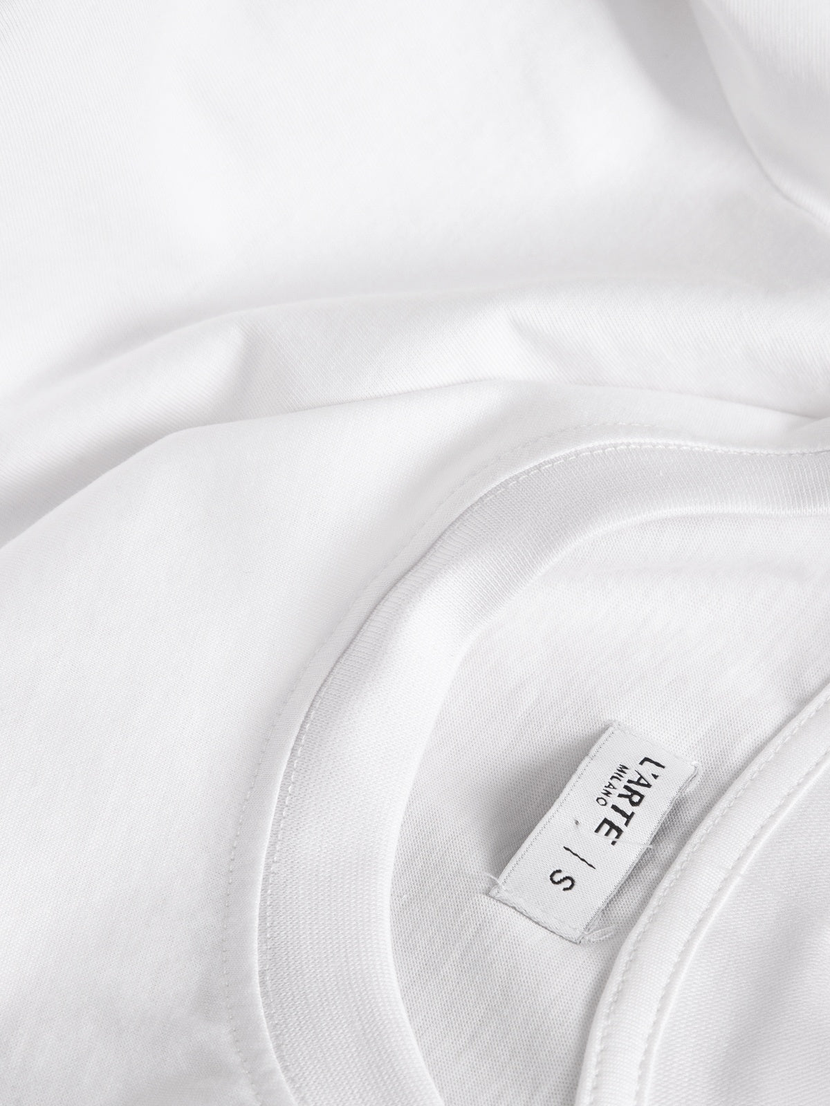 Women's short-sleeved T-shirts