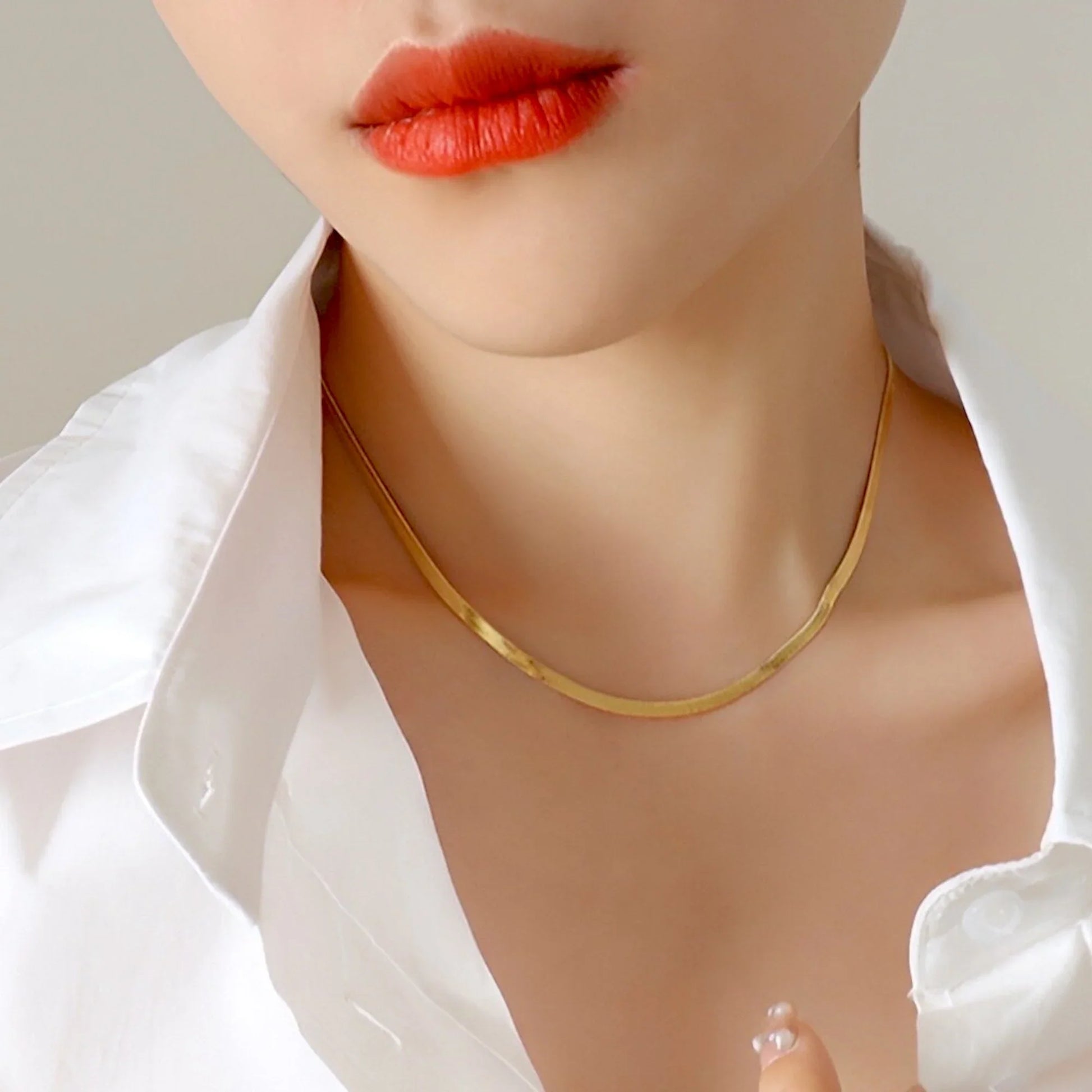 Herringbone Snake Chain Necklace – Flat Statement Choker Jewelry-3